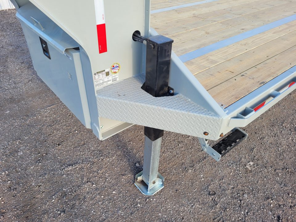 New 2026 Buckshot 102"X36' Gooseneck Hydraulic Dovetail Trailer