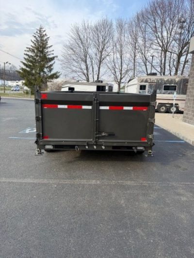 New 2026 MAXX-D DJX8316 Dump Trailer