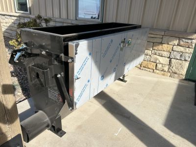 New 2026 Hydrabed HF1200 Hydra Feeder