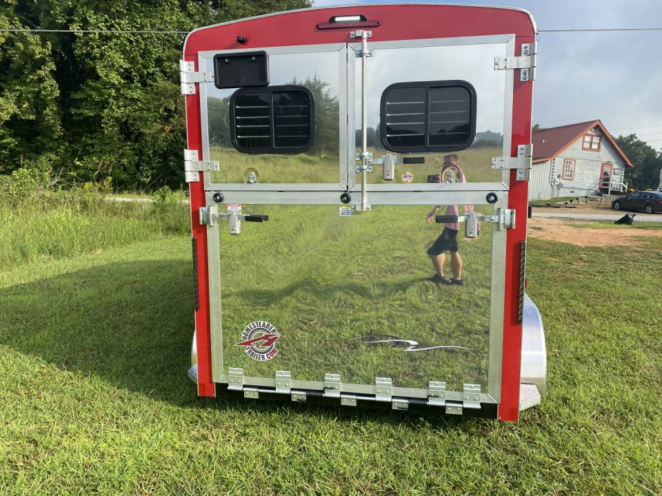 New 2027 Homesteader Trailer 214FB Horse Trailer