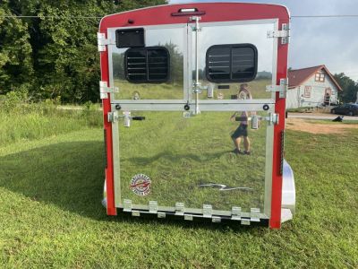 New 2027 Homesteader Trailer 214FB Horse Trailer