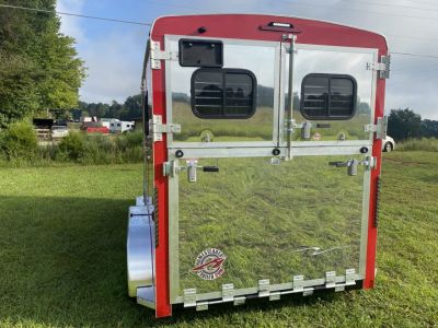New 2027 Homesteader Trailer 214FB Horse Trailer