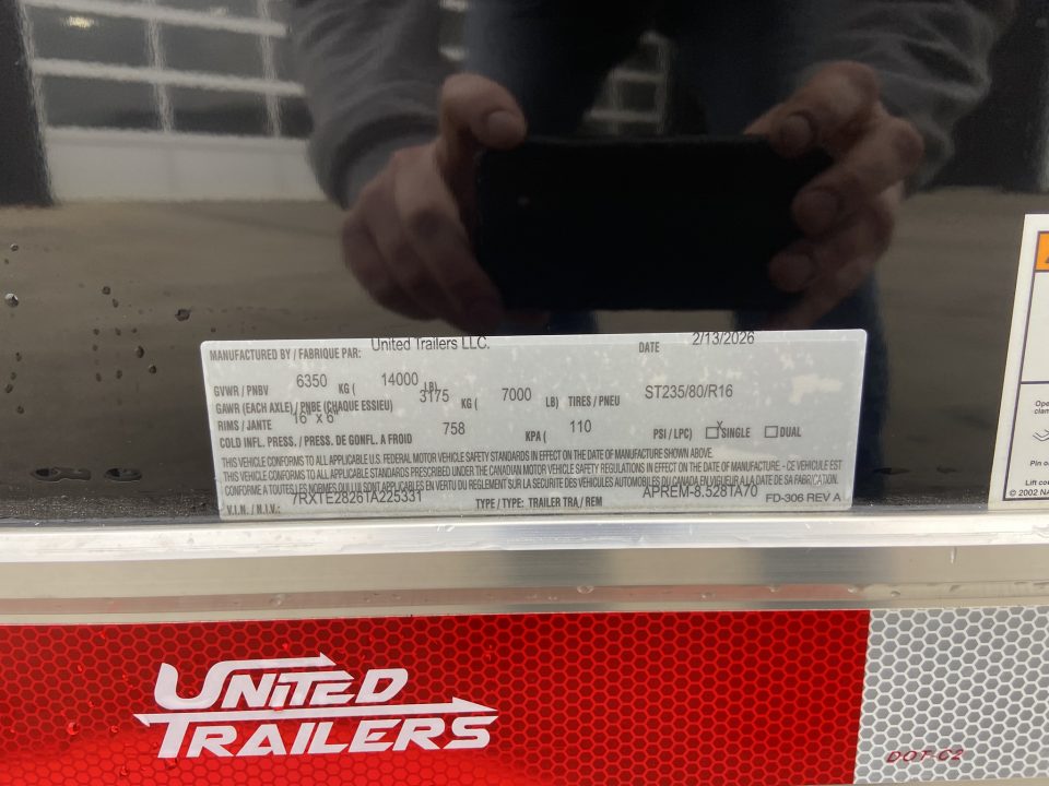 New United UAT PREM-8.5X28 Racing Trailer