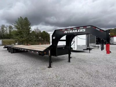 New 2026 PJ Trailers 102X40 GOOSENECK 25K GVWR (MEGA RAMPS) Flatbed Trailer