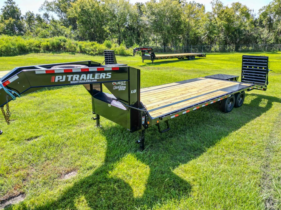 New 2026 8.5X25 PJ Gooseneck Equipment Trailer