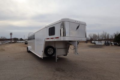 Used 2021 Featherlite Trailers 6 Horse Trailer