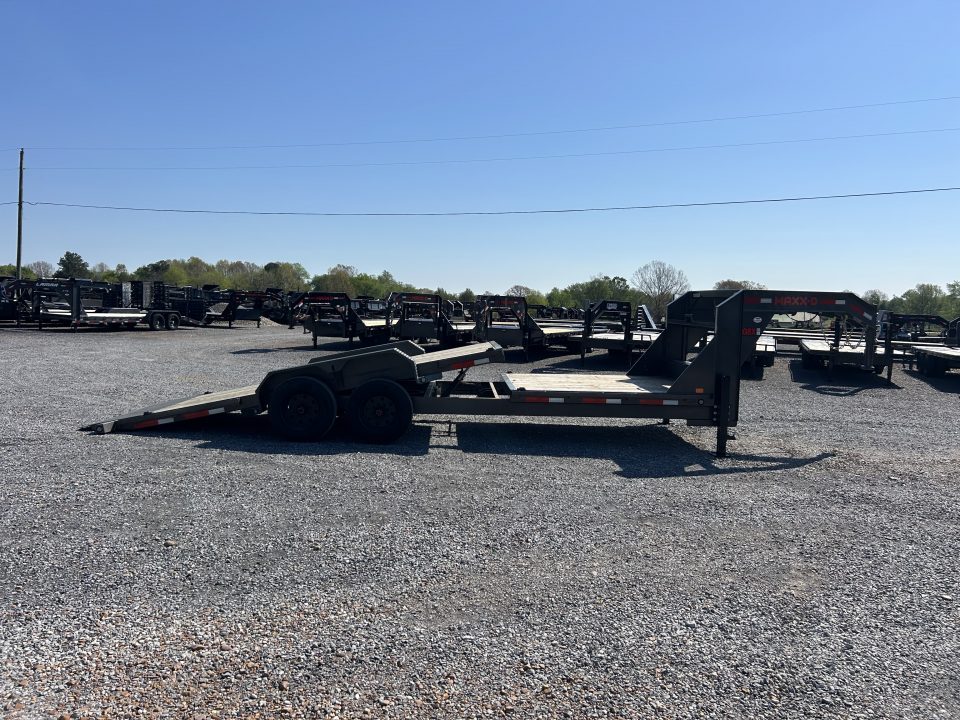 Used 2026 MAXX-D 83"X24' 18K Gooseneck Tilt Equipment Trailer