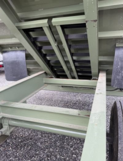 Used 2026 Panther Cargo 20K GVWR Gooseneck Dump Trailer – 8.5x20 Army Green Heavy-Duty Hauler Dump Trailer