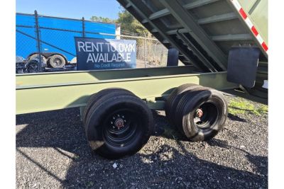 Used 2026 Panther Cargo 20K GVWR Gooseneck Dump Trailer – 8.5x20 Army Green Heavy-Duty Hauler Dump Trailer