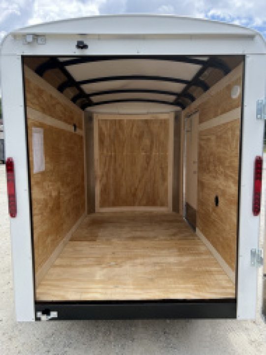 New 2026 Homesteader Trailer / Challenger Series / 5x8 / 5'7" Interior Height / Single Swing Rear Door / 32" Side Door / 24" Stoneguard / .030 White Aluminum