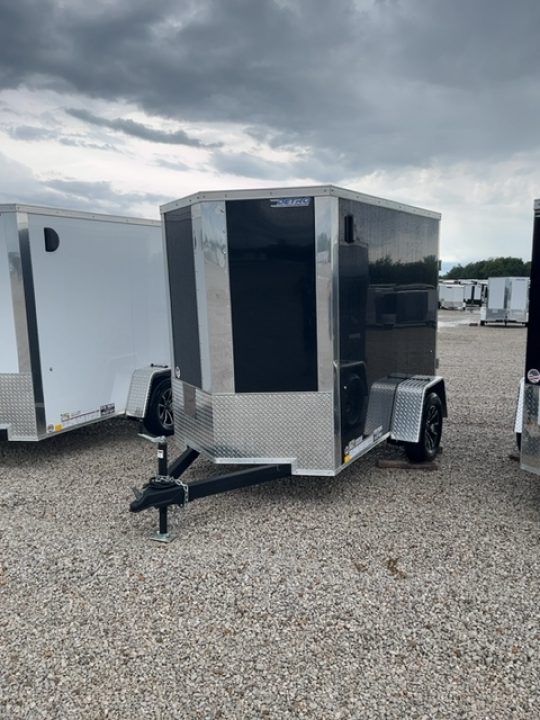New 2026 Impact Trailers Quake 5x8 3K Ramp Door V-Nose