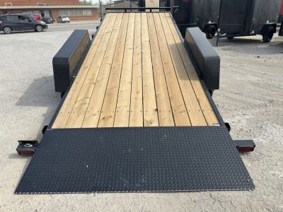 New 2026 Down 2 Earth Trailers 82"x20' Bumper Pull Full Power Tilt Trailer