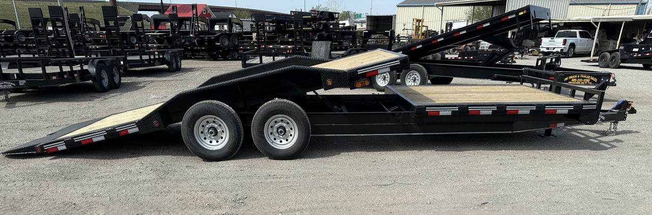 New 2027 East Texas Trailers 102"x24' BumperPull Driveover Fender Black Tilt Trailer