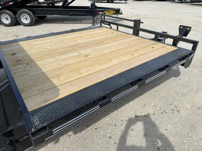 New 2027 East Texas Trailers 102"x24' BumperPull Driveover Fender Black Tilt Trailer
