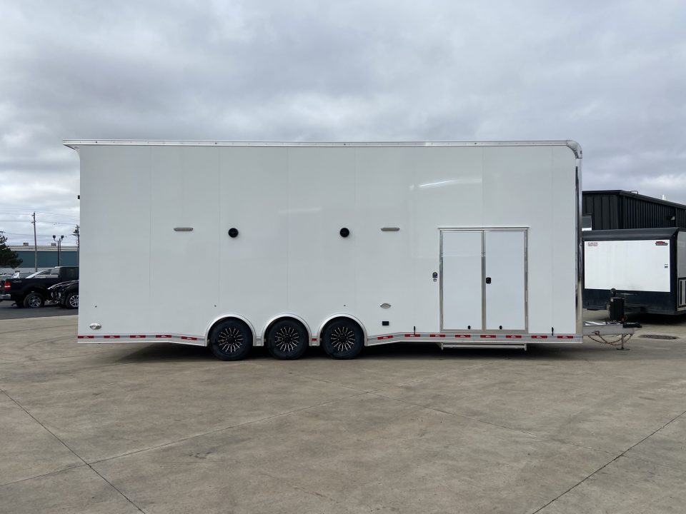 New United UAT 8.5X30Stacker