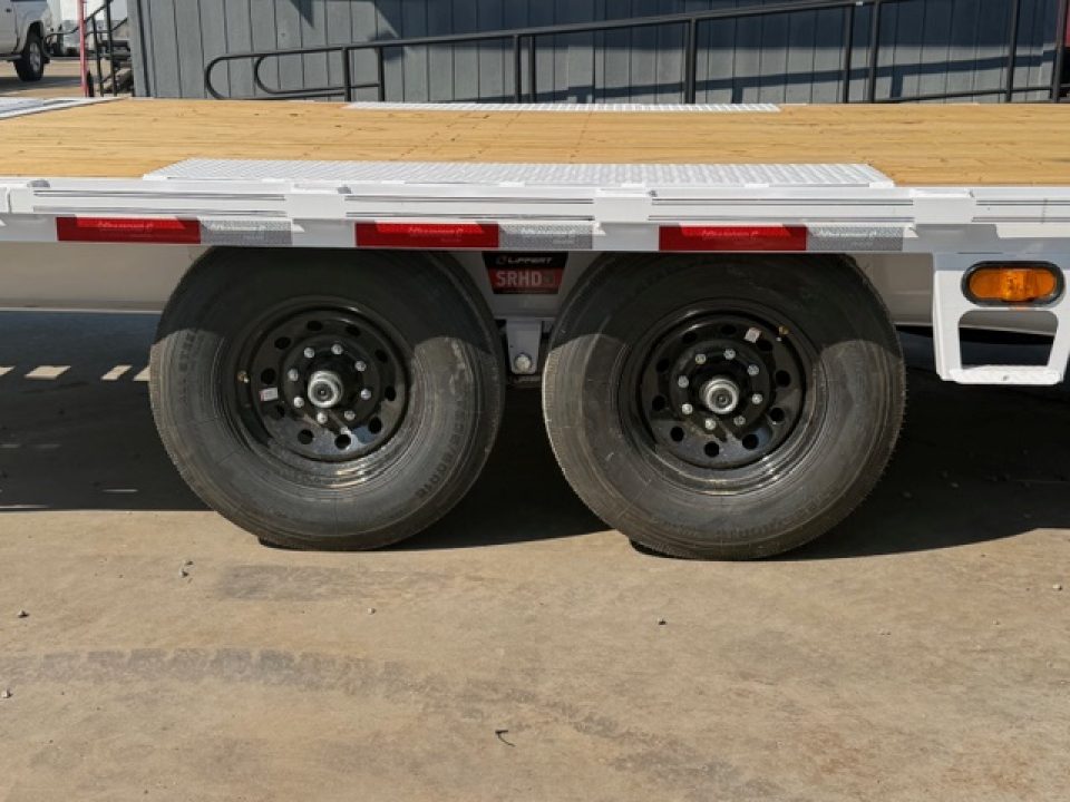 New 2026 Diamond C Trailers DEC207L26X102 8.5FT X 26FT 15.K GVW Equipment Trailer