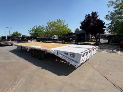 New 2026 Diamond C Trailers DEC207L26X102 8.5FT X 26FT 15.K GVW Equipment Trailer