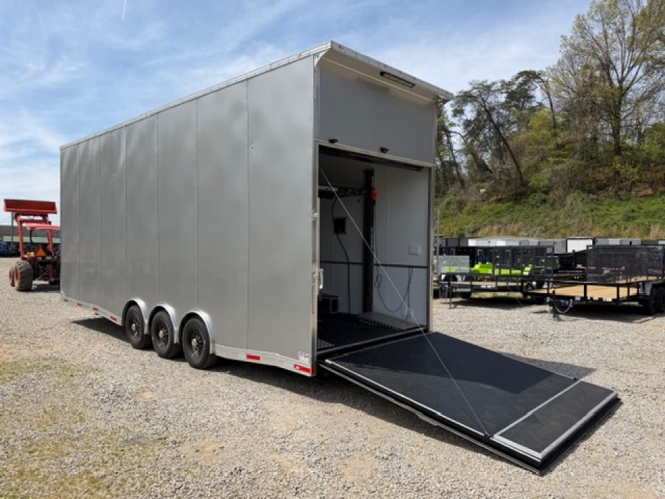 New Outlaw 8.5x28 Stacker Race Trailer 21k Silver W/ 14 Ply