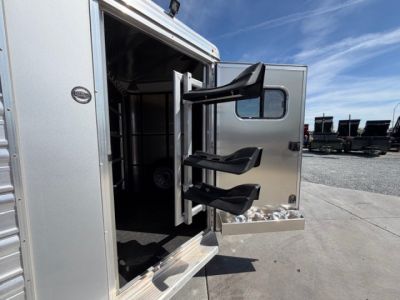 New 2026 Logan Coach BULLSEYE3BP Stock / Stock Combo Trailer