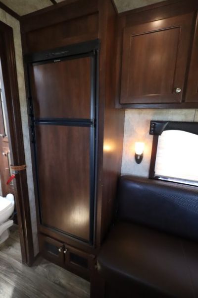 Used 2017 Exiss Trailers 4 Horse LQ Trailer