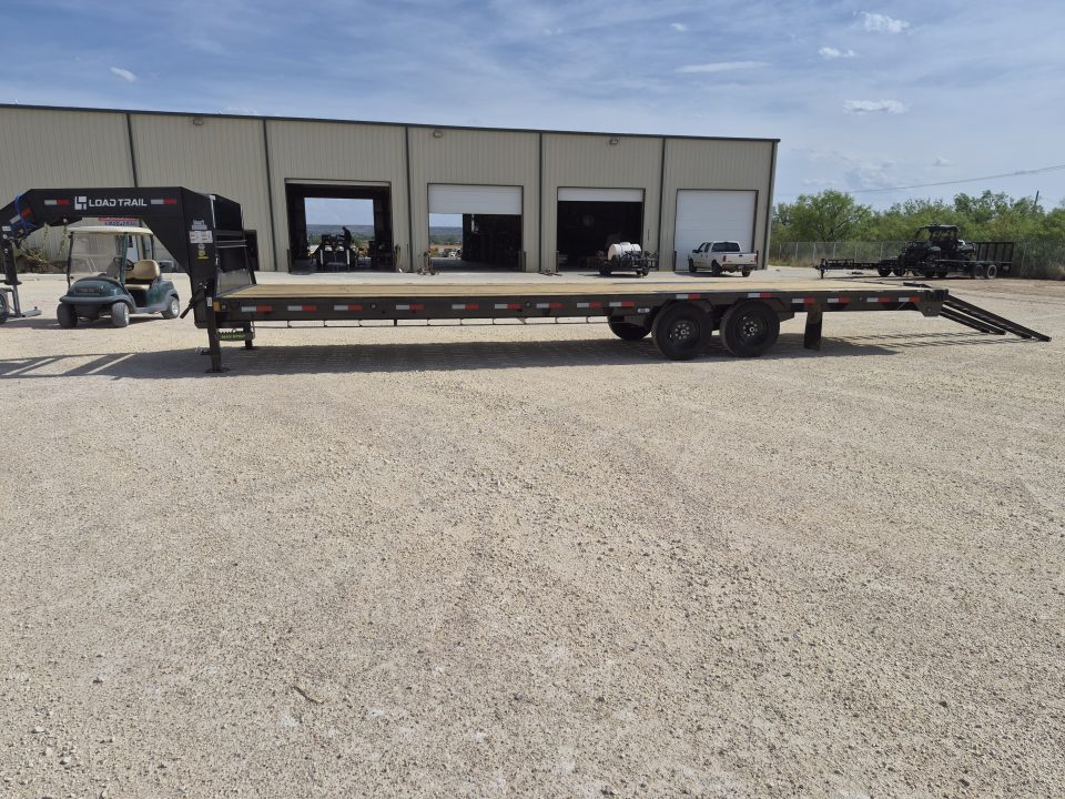 New 2026 Load Trail 16K 30' Gooseneck