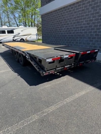 New 2026 Diamond C Trailers DEC210 24X102 Equipment Trailer