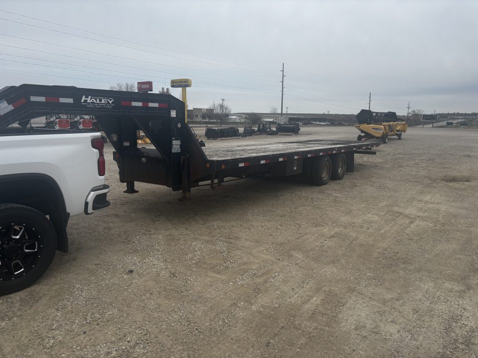 Used 2013 PJ Trailers 30’ GN