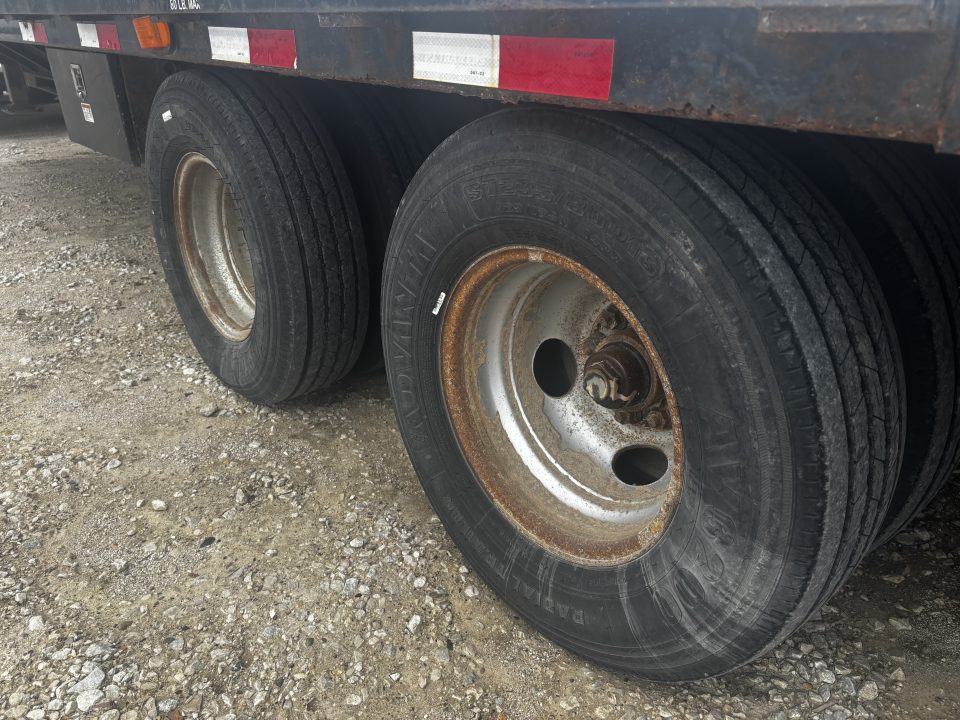 Used 2013 PJ Trailers 30’ GN