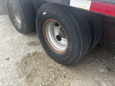 Used 2013 PJ Trailers 30’ GN