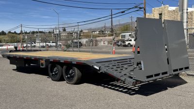 New 2026 Diamond C DEC 24' Max Ramps - 18K Deckover Equipment Trailer
