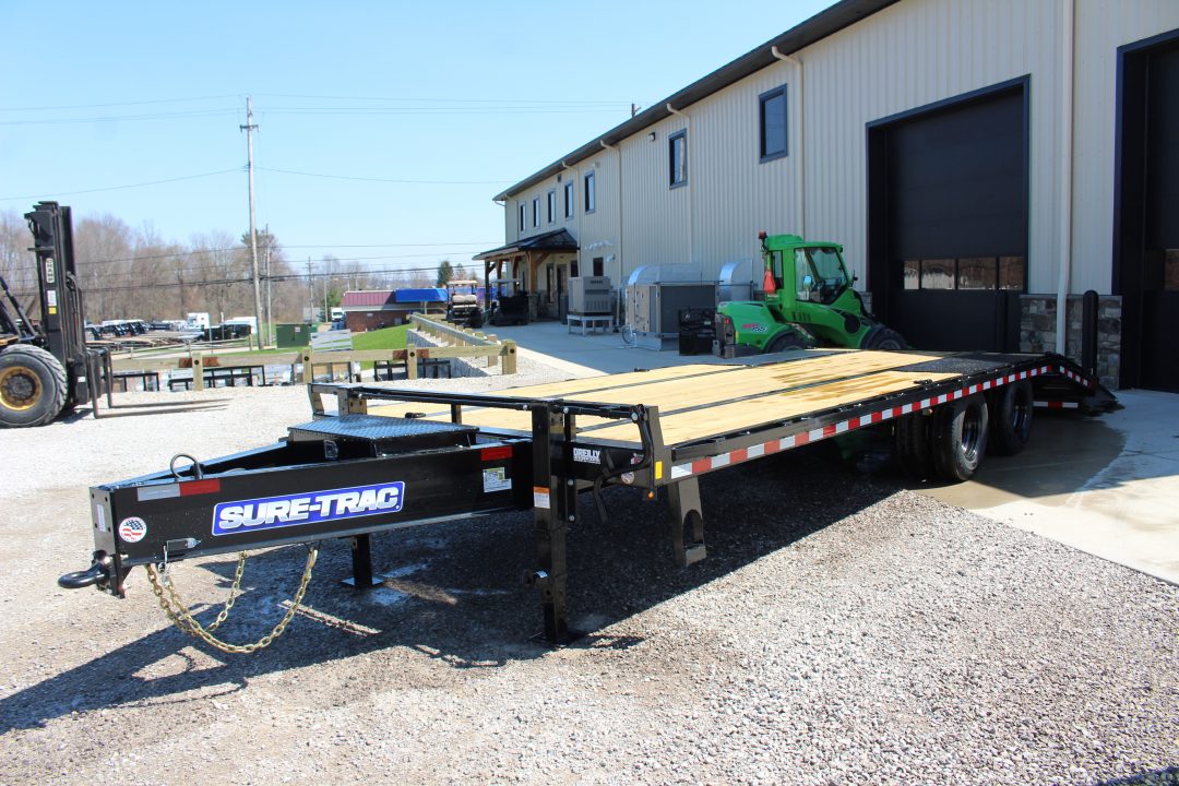 New 2026 Sure-Trac 8.5' x 20' + 5' Low Profile Beaver Tail Deckover Flatbed - 22,500# GVW