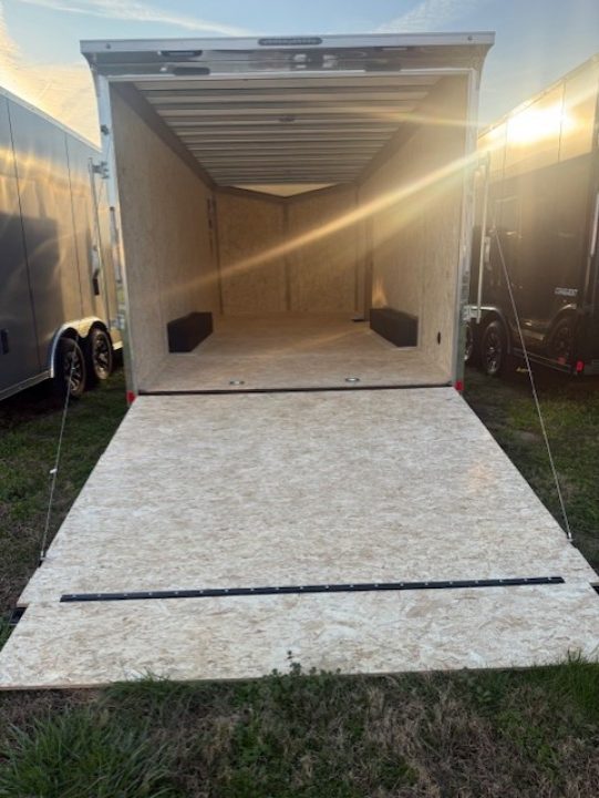2026 Formula Trailers photo 5