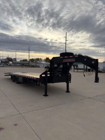 New 2026 Midsota 32ft Flatbed 25900 GVWR