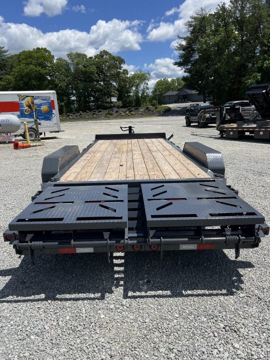 New 2026 Iron Bull EHB8322102 Equipment Trailer / 83" WIDE X 22' LONG / 18' FLAT 4' DOVETAIL WITH 4' RAMPAGE DECK LEVEL RAMPS / 2-10,000# ELECTRIC BRAKE AXLES / ST23575R17.5 18PLY WHEELS AND TIRES/ JUMBO TOOL BOX / 10K DROP LEG JACK