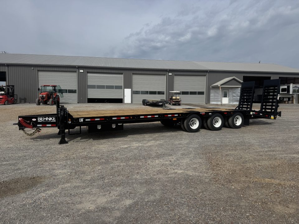 New 2026 Behnke 102"x33' 25 TON Pintle Hitch Trailer *AIR RAMPS*