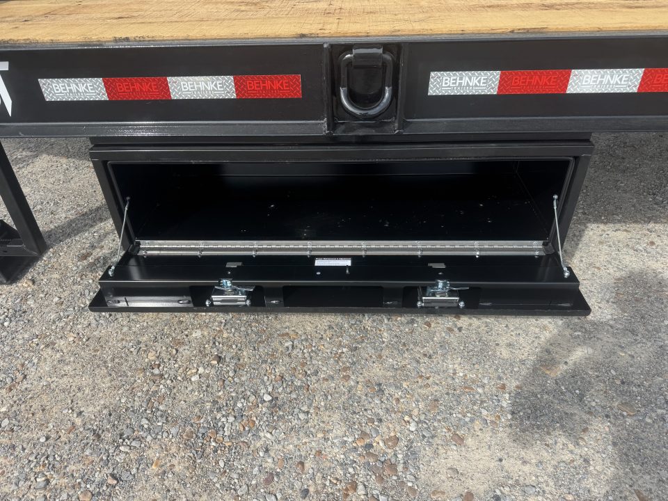 New 2026 Behnke 102"x33' 25 TON Pintle Hitch Trailer *AIR RAMPS*