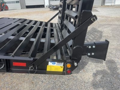 New 2026 Behnke 102"x33' 25 TON Pintle Hitch Trailer *AIR RAMPS*