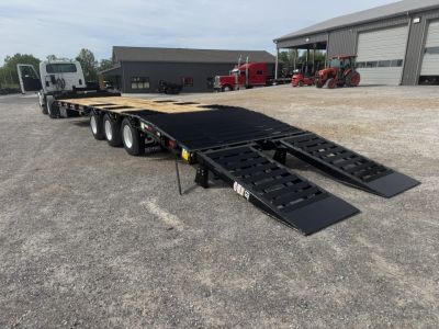 New 2026 Behnke 102"x33' 25 TON Pintle Hitch Trailer *AIR RAMPS*