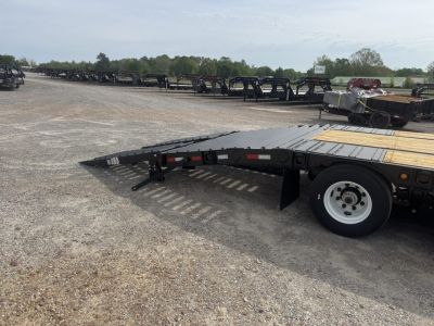 New 2026 Behnke 102"x33' 25 TON Pintle Hitch Trailer *AIR RAMPS*