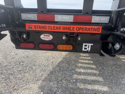 New 2026 Behnke 102"x33' 25 TON Pintle Hitch Trailer *AIR RAMPS*