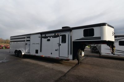 New 2026 Bison Trailers TH71016 Horse Trailer