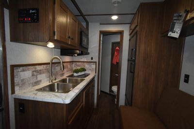 New 2026 Bison Trailers TH71016 Horse Trailer