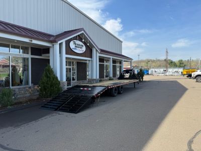 New Sure-Trac 8'6" x 30' Heavy Duty Low Profile Deckover Gooseneck Trailer 25.9K