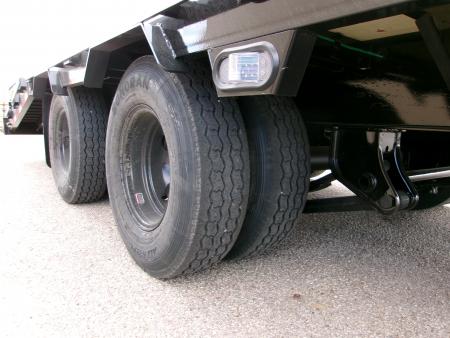 New 2027 Load Trail 102x28 GN Flatbed w/ Max Ramps 24k