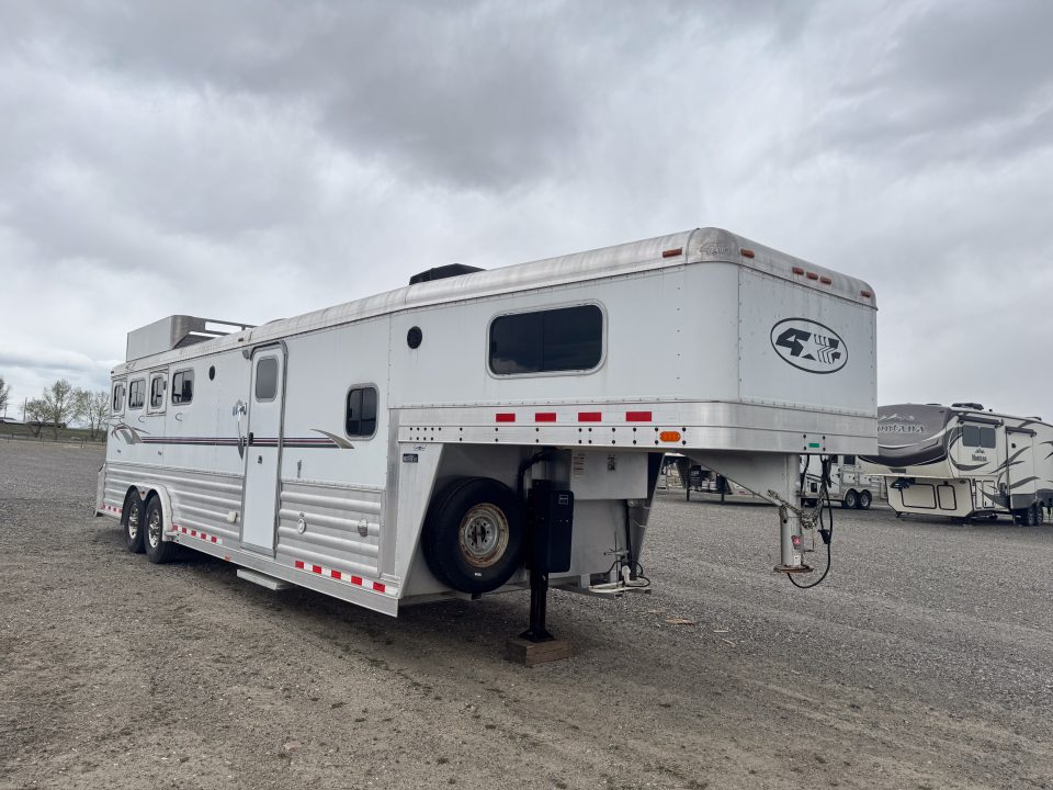 2007 5×12 Horse Livestock Trailer