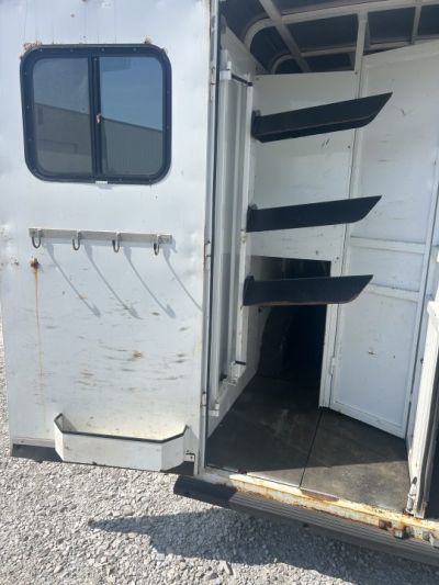 Used 2004 Bison Trailers 3 Horse LQ Horse Trailer