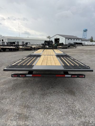 New 2026 Diamond C Trailers FMAX210L35X102HDT (102" x 35') 25K Hydraulic Dovetail Flatbed Trailer