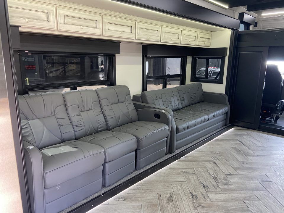 Used JDCC 46ft Coach