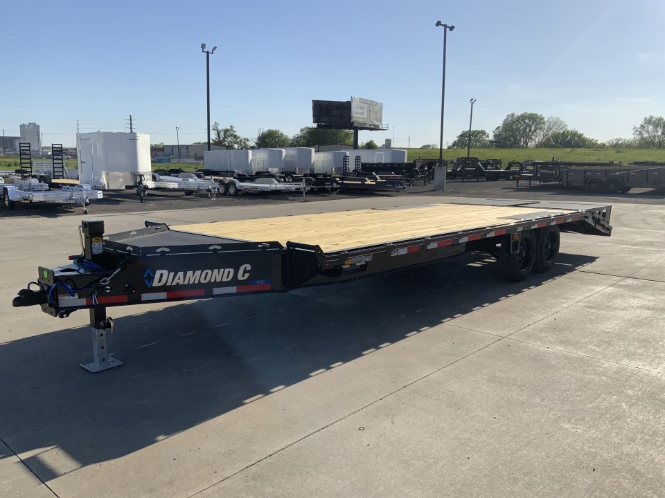 New 2026 Diamond C DEC 208 Deckover Trailer