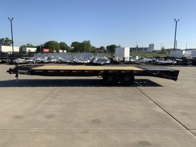 New 2026 Diamond C DEC 208 Deckover Trailer